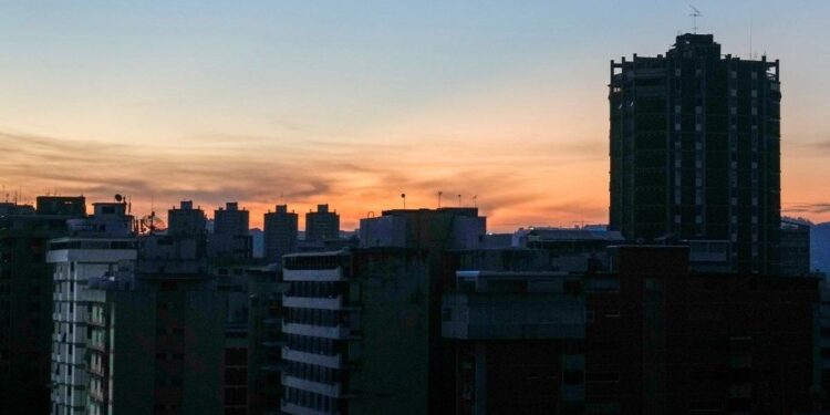 ni sabotaje ni accidente, el servicio eléctrico empeora, según experto