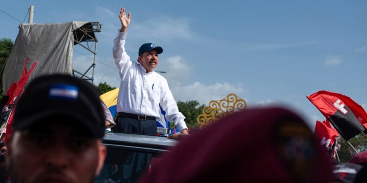 Detenido en Nicaragua un escolta de Daniel Ortega por «insubordinación» e «incumplimiento»