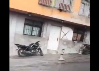 En un barrio popular de Caracas marcan las casas de opositores como hacían los nazis a los judíos
