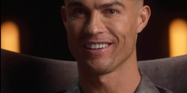 Cristiano Ronaldo rompe récord en YouTube y llega a 10 millones de suscriptores en menos de 12 horas