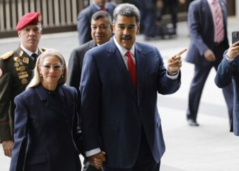 Revisión de AP a actas de la oposición expone serias dudas sobre resultados electorales en Venezuela