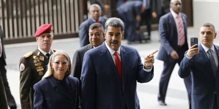 Aumenta la presion del ambiente internacional sobre el gobierno de Nicolás Maduro en Venezuela.