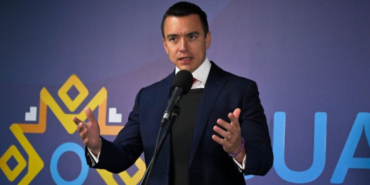 Ecuador abre proceso para regularizar estatus a inmigrantes venezolanos