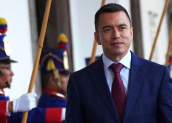 Presidente de Ecuador es acusado de violencia política de género