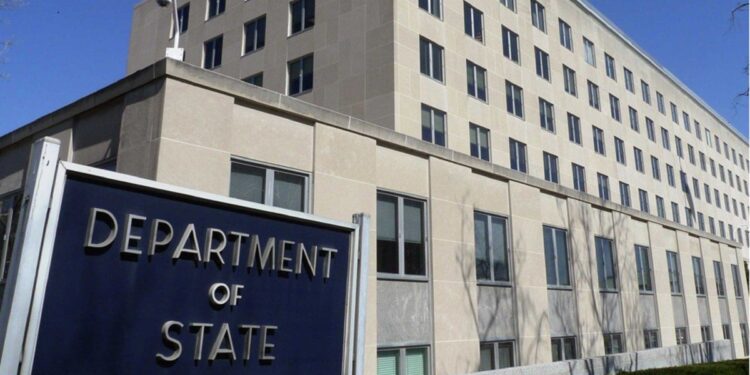 EEUU prepara sanciones contra 60 funcionarios chavistas y sus familiares