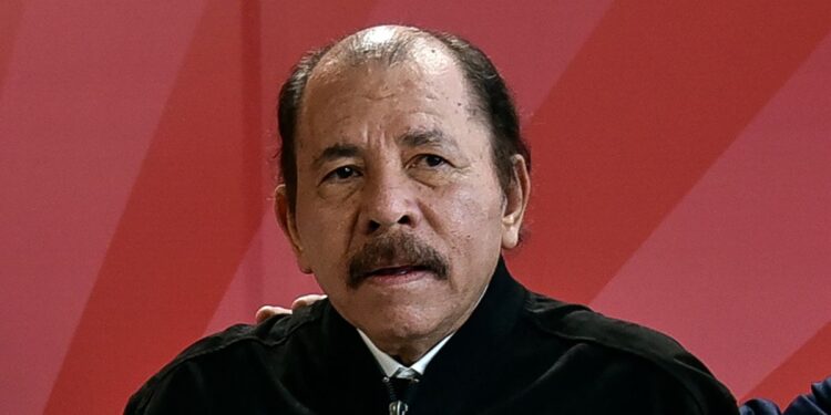 Daniel Ortega arremete contra Lula y Petro por sus críticas a Maduro