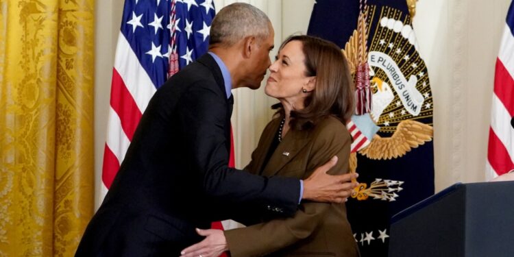 La Convención Demócrata en Chicago tuvo al ex presidente Barack Obama y la exprimera dama Michelle Obama como los protagonistas de la noche.