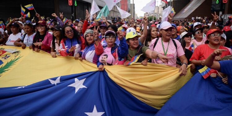 Brasil, Colombia y México intensifican esfuerzos para solucionar crisis electoral en Venezuela