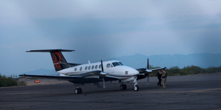 México pide capturar al hijo de «El Chapo», detenido en EEUU, por secuestrar y entregar a «El Mayo»