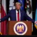 Fiscal pide a tribunal retomar caso de documentos clasificados contra Trump