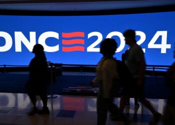 ¿La historia se repite? Paralelos y diferencias entre las convenciones demócratas en Chicago 1968 y 2024
