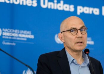ONU denuncia un “clima de miedo”, España promueve diálogos