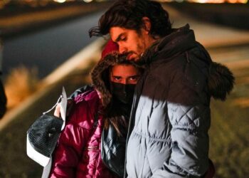 Cubanos con parole humanitario y permiso de viaje activo quedan varados en Brasil