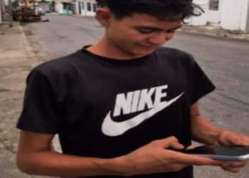 Régimen acusa de terrorismo a joven con discapacidad y problemas de salud