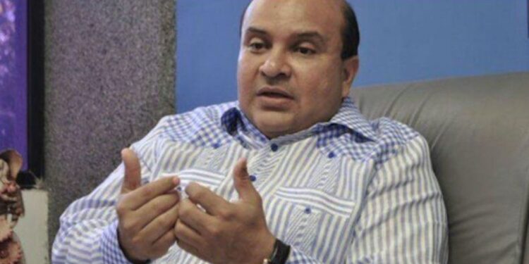 Régimen arrecia asedio a la prensa y detiene por segunda vez a periodista venezolano