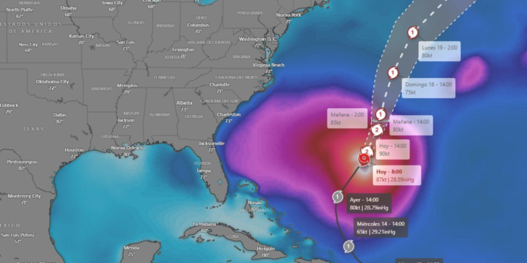 Huracán Ernesto avanza hacia Bermuda, donde se preparan para la tormenta