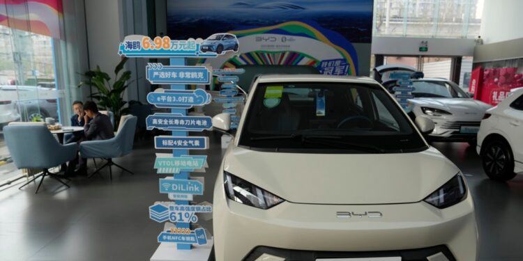 Ventas de vehículos chinos aumentan en Ecuador