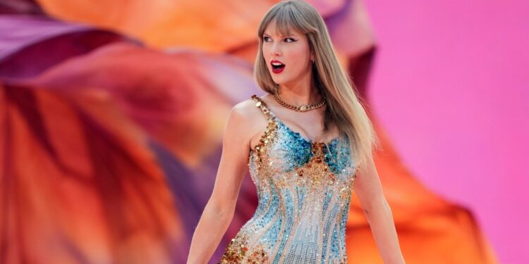 Taylor Swift lidera las nominaciones a los Premios MTV