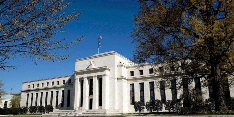 Varios miembros de la Reserva Federal consideran apropiado debatir el recorte de tipos en septiembre