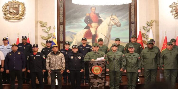 FANB y cuerpos policiales rechazan el «ofensivo» comunicado de MCM y Edmundo González