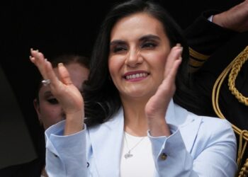 Vicepresidenta de Ecuador teme por su vida en Israel y pide permiso para eventual salida a Chipre