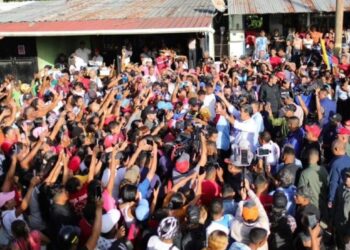 Maduro: hay que construir un nuevo sistema de gobierno territorializado