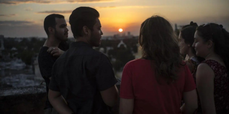 ¿Masivo fraude, la causa de suspensión del parole humanitario?