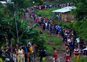 Países refuerzan controles ante previsible nueva ola migratoria desde Venezuela