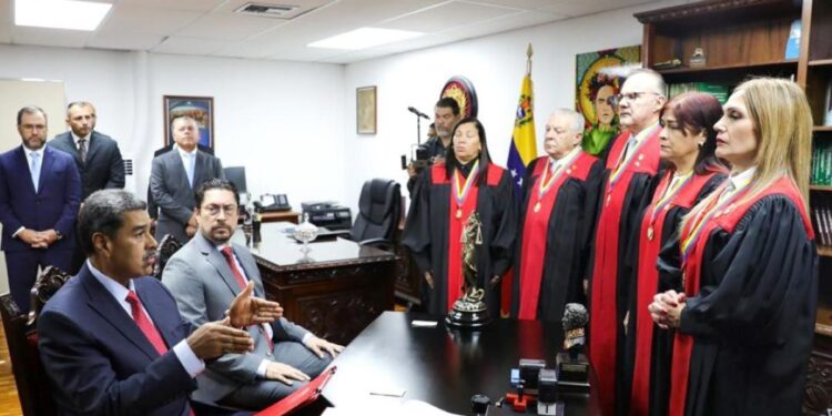 Líderes de Latinoamérica condenan sentencia que ratifica fraude favorable a Nicolás Maduro