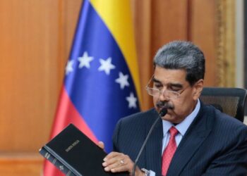 Maduro amenaza con encarcelar a Edmundo González y María Corina Machado