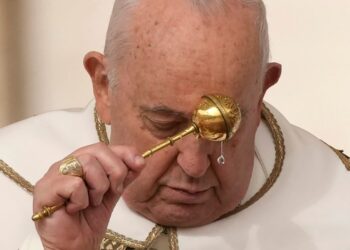 Papa Francisco pide buscar la verdad en Venezuela, no menciona represión y muertes a cargo del régimen