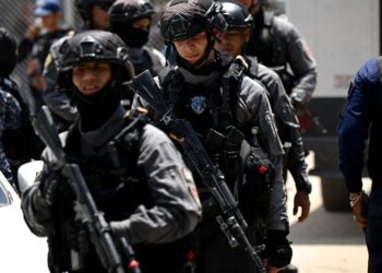 Argentina rechaza arresto de menores en Venezuela acusados de terrorismo por Maduro