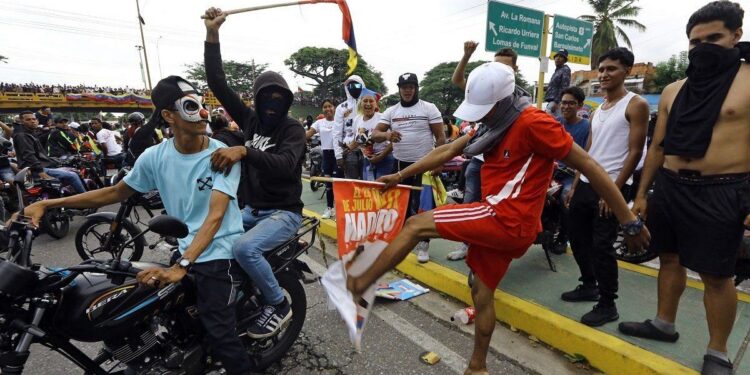 Instituto Casla denuncia 70 detenciones arbitrarias tras fraude electoral en Venezuela