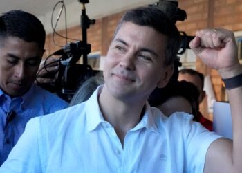 Presidente de Paraguay expresa gran preocupación por crisis en Venezuela