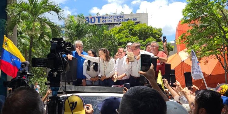 En imágenes: Así se vivió la protesta opositora en Caracas a un mes del fraude electoral