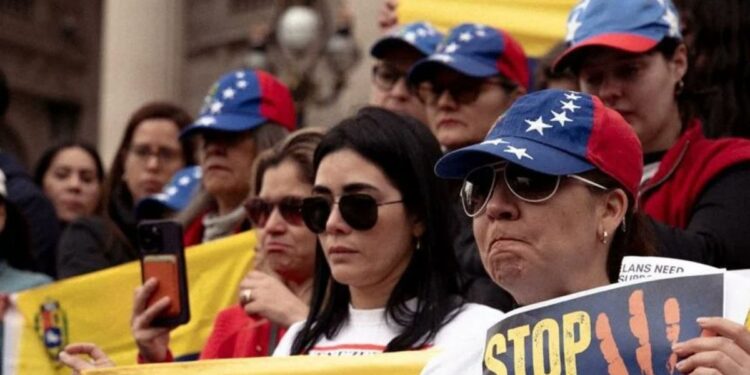 Así fue la concentración de venezolanos en el mundo para rechazar el fraude del dictador Maduro