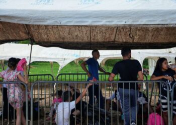Crece el temor a nueva ola migratoria en Venezuela