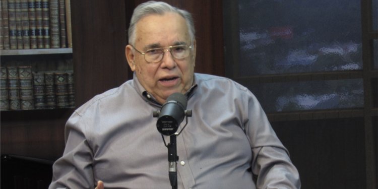 Niegan ingreso a Nicaragua a reconocido científico e historiador