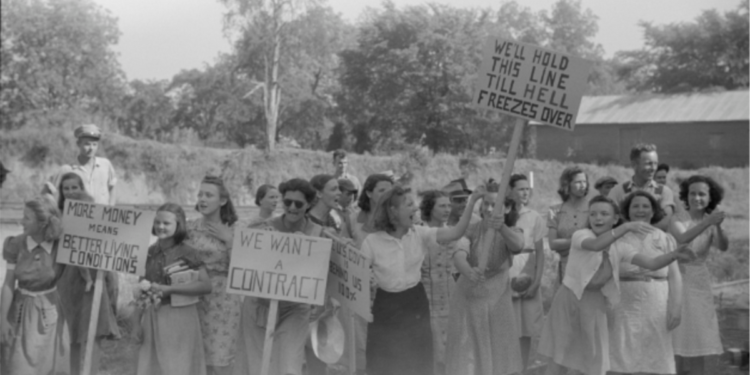 Los consumidores en EEUU tienen bajas expectativas en que la inflación baje a límites aceptables