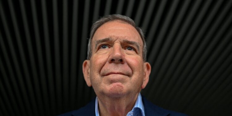 El excandidato presidencial Edmundo González denuncia que firmó un documento bajo coacción para exilarse