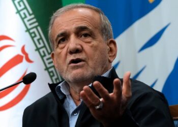 Presidente de Irán reitera que Teherán busca negociación sobre su programa nuclear