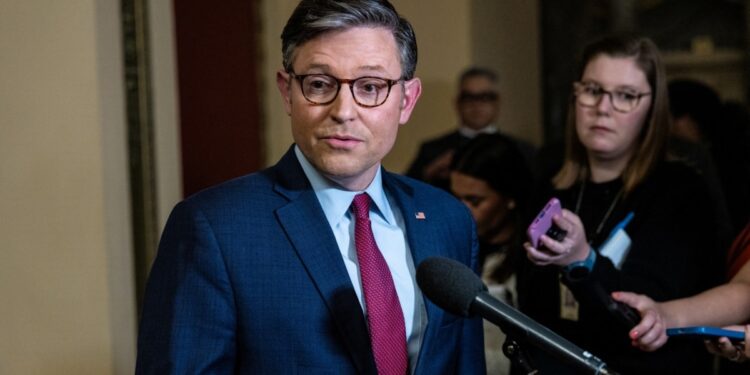 Acuerdo de gasto evita un posible cierre federal y financia al gobierno hasta diciembre