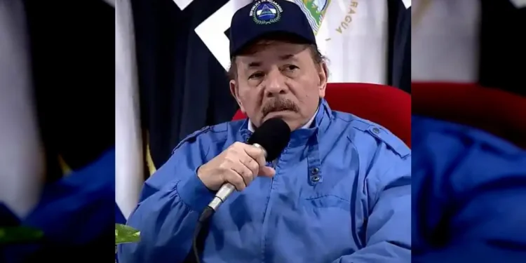 El presidente nicaragüense Daniel Ortega expresó solidaridad con Honduras y Venezuela
