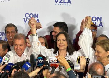 María Corina Machado afirma que Maduro está más solo y aislado