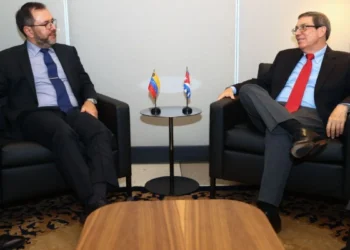 Canciller venezolano se reúne con su homólogo de Cuba