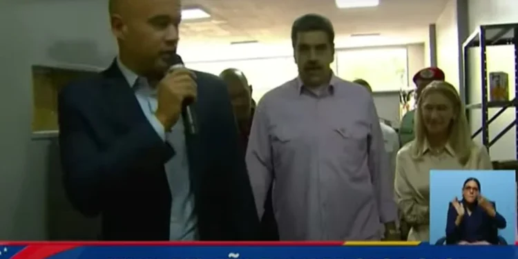 Héctor Rodríguez: 5,5 millones de niños iniciaron las clases este lunes