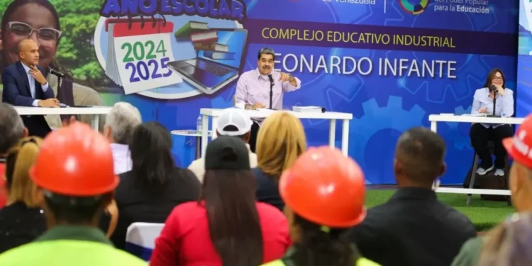 Jefe de Estado: ¡Un gobernante verdadero tiene que abrir los ojos bien!