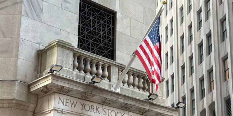 6:00 PM AVANCE INFORMATIVO