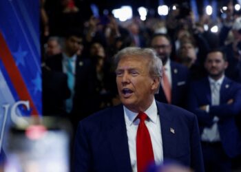 Trump dice que no participará en más debates con Kamala Harris