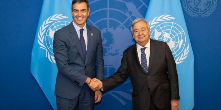 Pedro Sánchez y António Guterres analizaron la situación en Venezuela